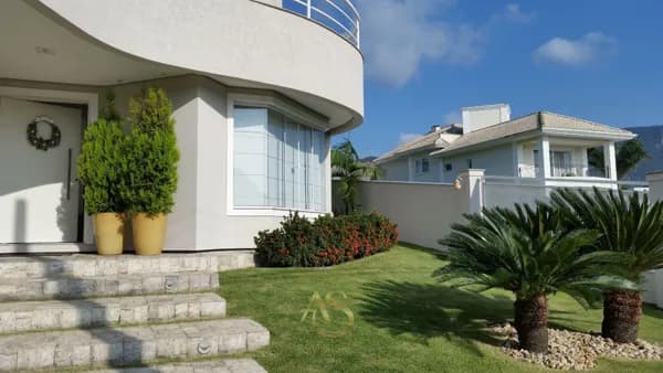 Casa em Palhoça - Pedra Branca