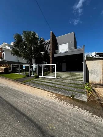 Casa Alto Padrão em Pedra Branca, Palhoça/SC