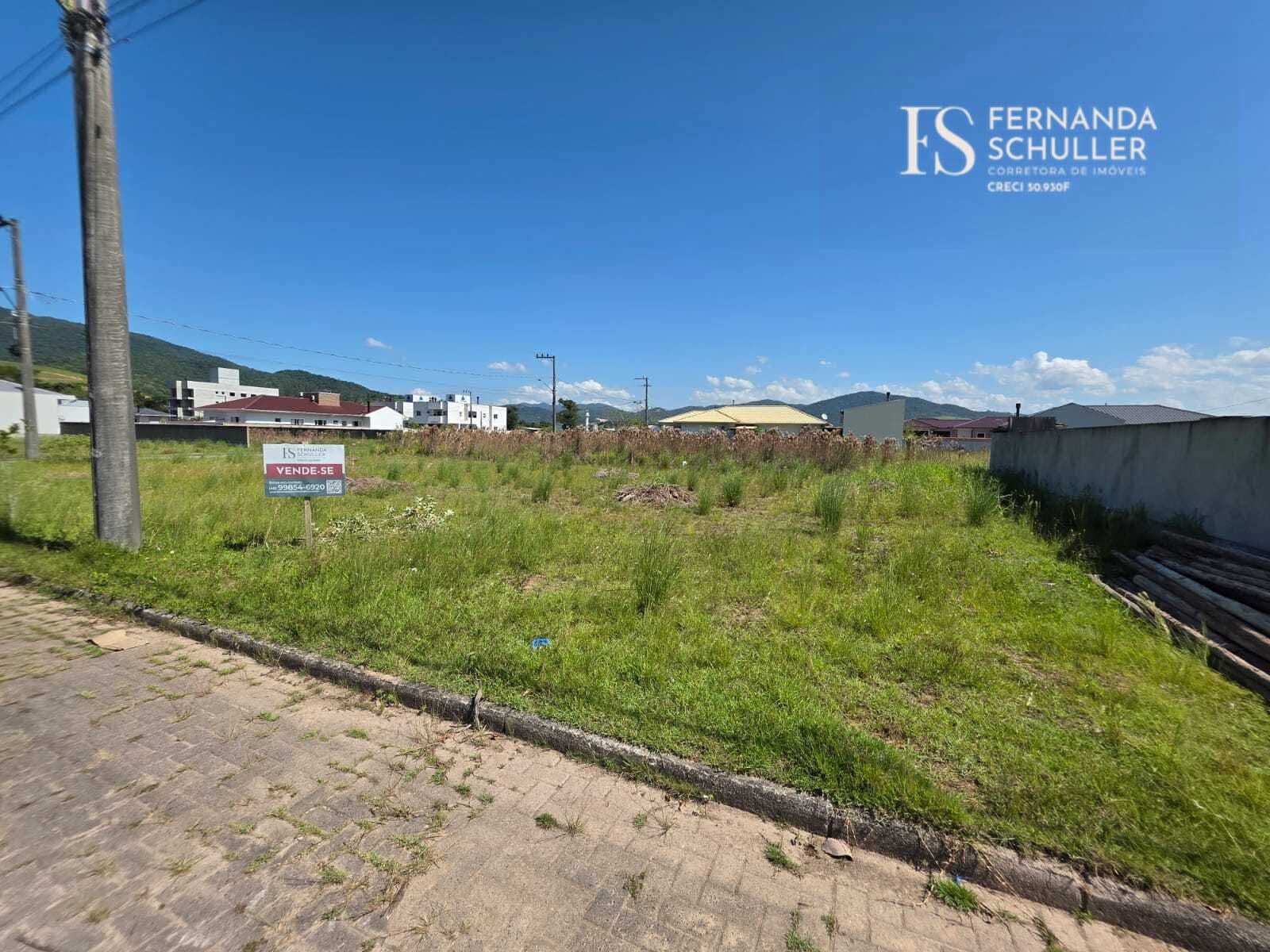 Lote/Terreno em Antônio Carlos - Centro