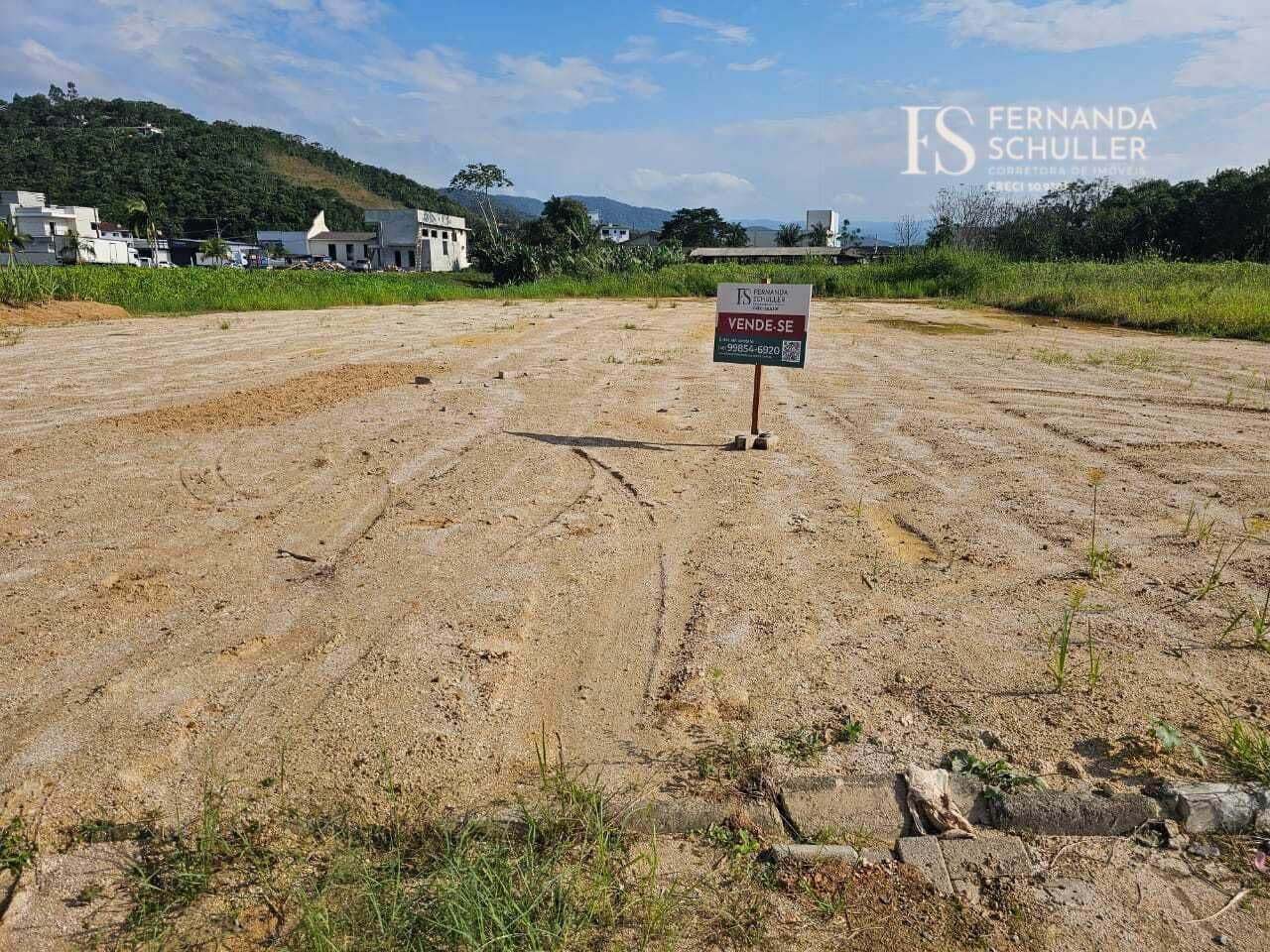 Lote/Terreno em Antônio Carlos - Centro