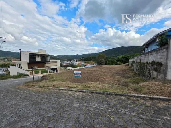 Lote/Terreno em Antônio Carlos - Centro