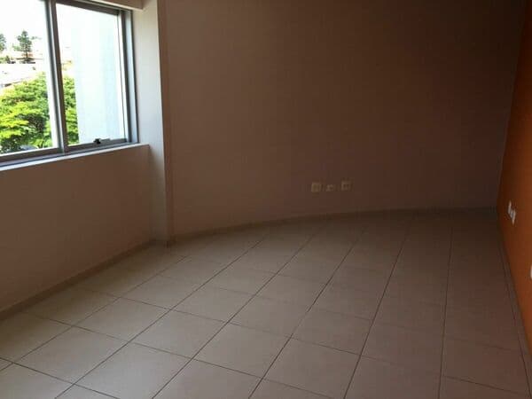 Sala Comercial para Aluguel em Parque Campolim Sorocaba-SP