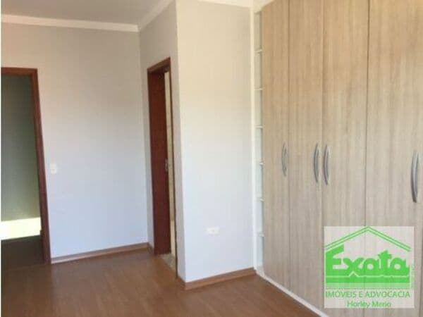 Casa Padrão para Venda e Aluguel em Vila Progresso Sorocaba-SP